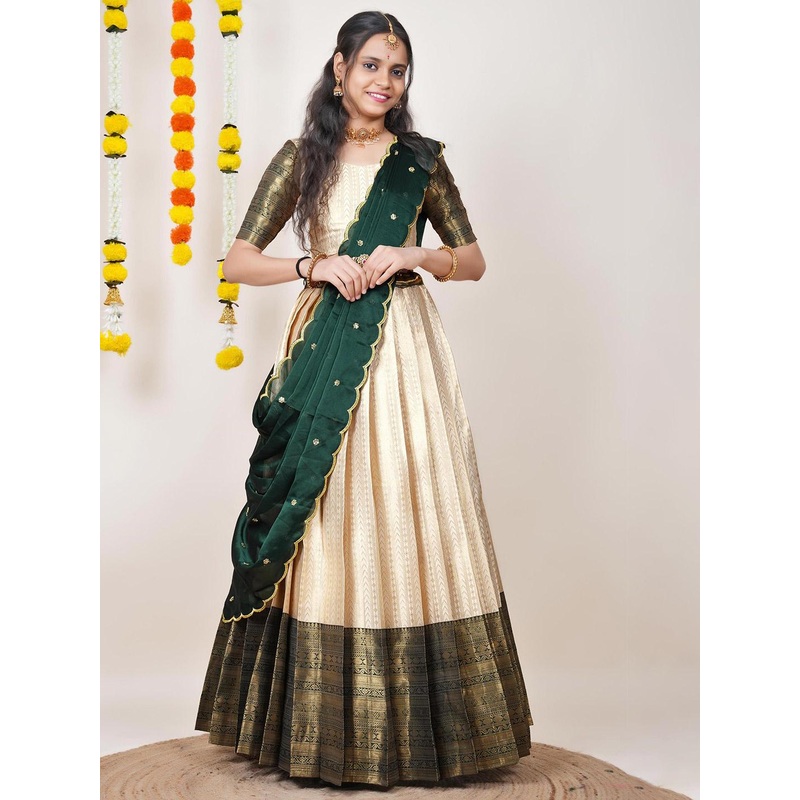 Fabcartz Women Embellished Semi-Stitched Lehenga & Unstitched Blouse With Dupatta