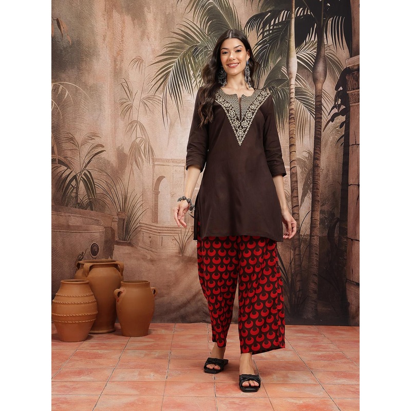 Sangria Yoke Design Cotton Kurta with Trousers
