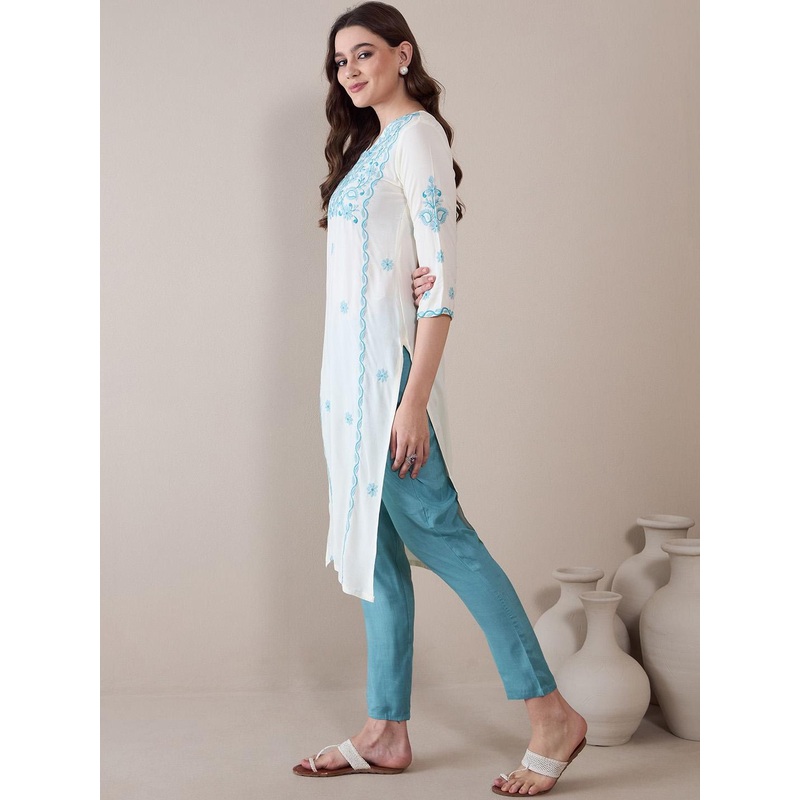 Anouk Floral Embroidered Thread Work Straight Kurta