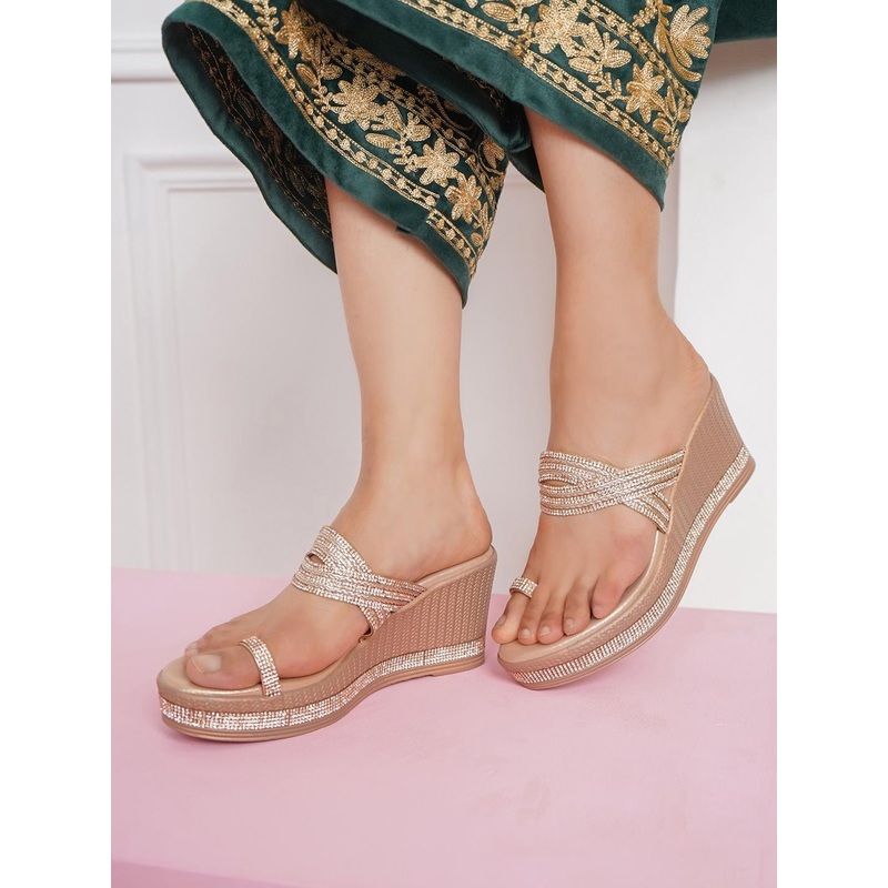 Shezone Women Embellished Wedge Sandals
