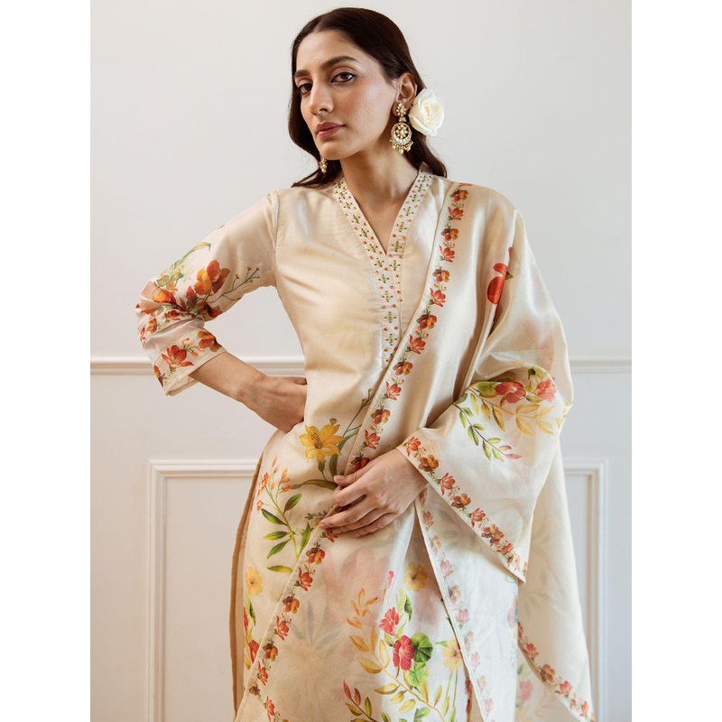 Indo Era Women Floral Printed Regular Kurta with Trousers Dupatta