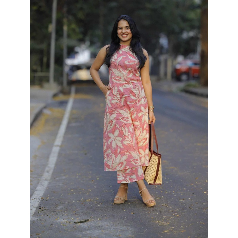 GoSriKi Floral Printed Band Collar Sleeveless Straight Kurta With Palazzos