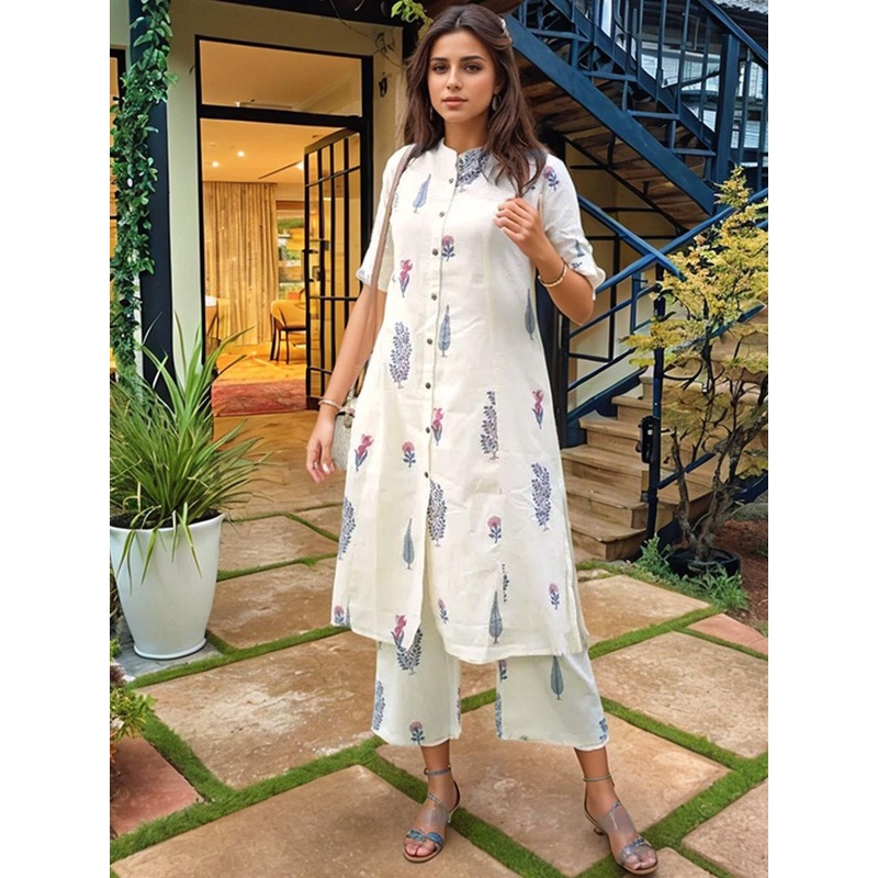 Aaghnya Women Ethnic Motifs Printed Regular Kurta Set