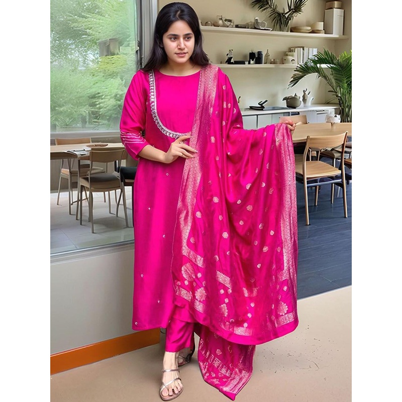 Aaghnya Women Ethnic Motifs Embroidered Regular Mirror Work Kurta Trousers With Dupatta