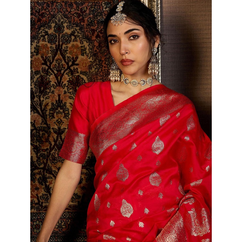 Sangria Woven Design With Zari Saree With Unstitched Blouse