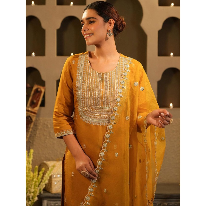 Women Ethnic Motifs Embroidered Kurta with Trousers & Dupatta