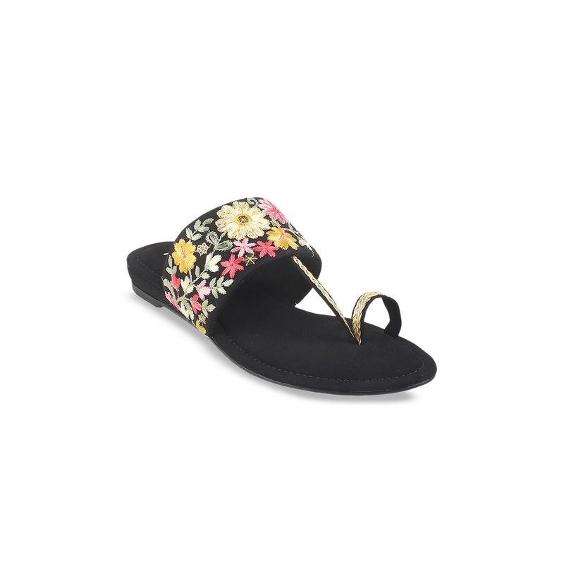 Mochi Embroidered Ethnic One Toe Flat