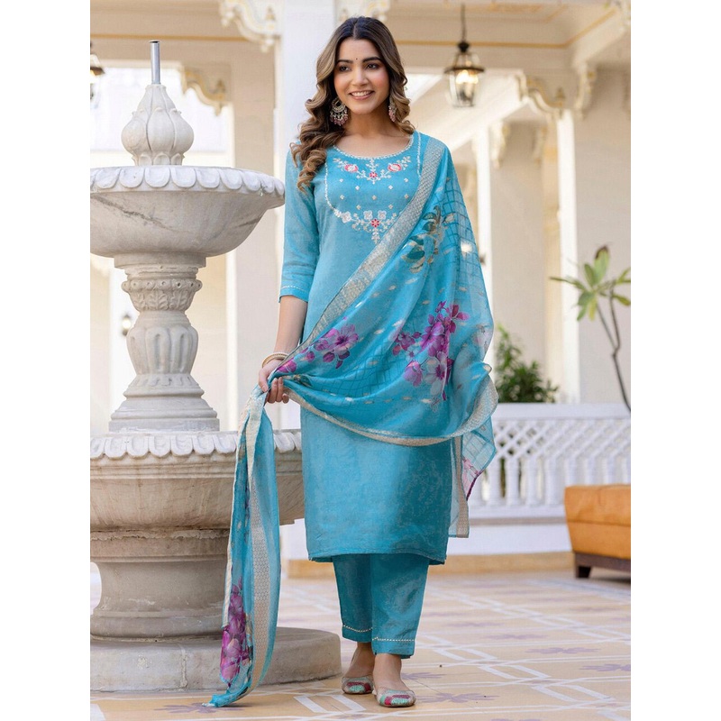Navlik  Floral Embroidered Beads And Stones Straight Kurta With Trousers And Dupatta