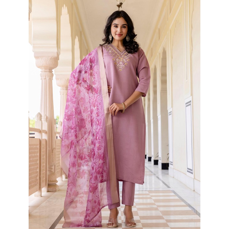 Navlik Women Floral Embroidered Regular Thread Work Chanderi Silk Kurta with Trousers & With Dupatta