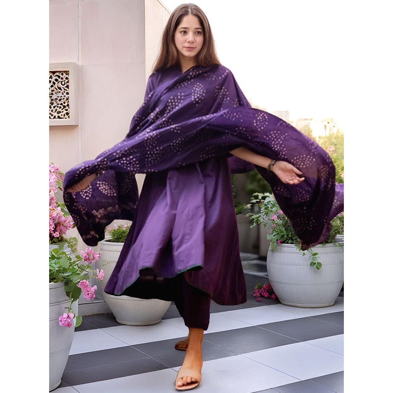 Aaghnya Women Solid Kurta, Palazzos With Dyed Print Dupatta