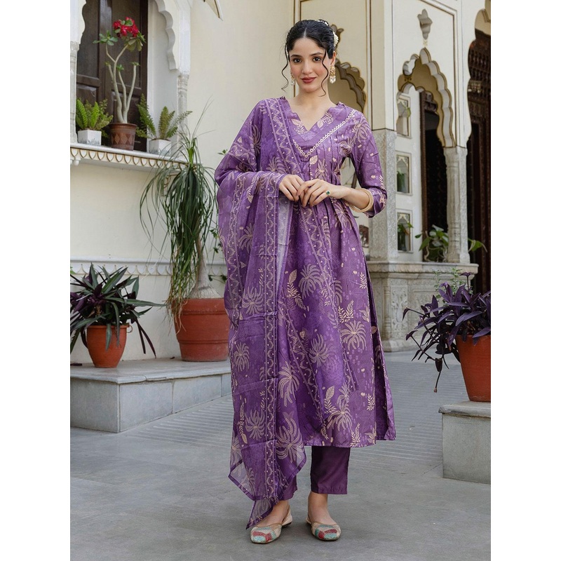 Navlik Women Floral Printed Kurta with Trousers & Dupatta