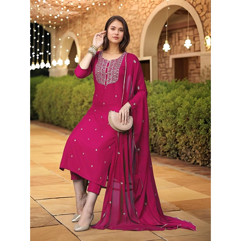 Aaghnya Ethnic Motifs Embroidered Thread Work Round Neck Kurta With Trousers & Dupatta