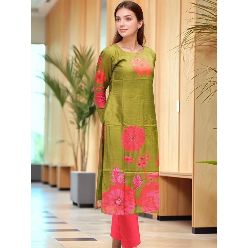 Aaghnya Floral Printed Square Neck Straight Kurta With Trousers