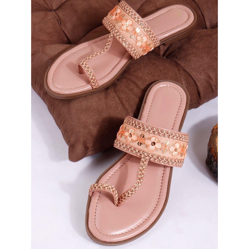 SUKUN Women Embellished One Toe Flats