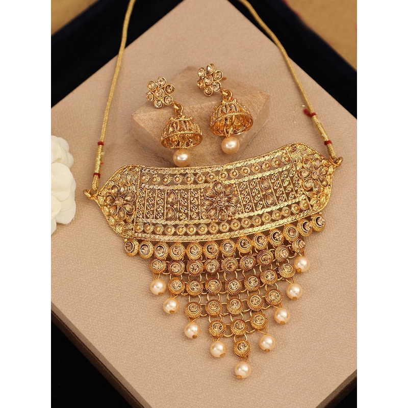 ANIKAS CREATION Gold-Plated White Kundan Studded Handcrafted Jewellery Set