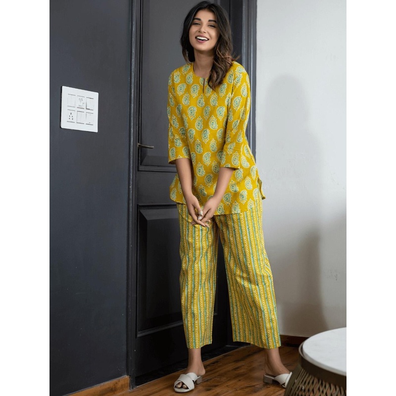 FEATHERS CLOSET Ethnic Printed Pure Cotton Night Suit
