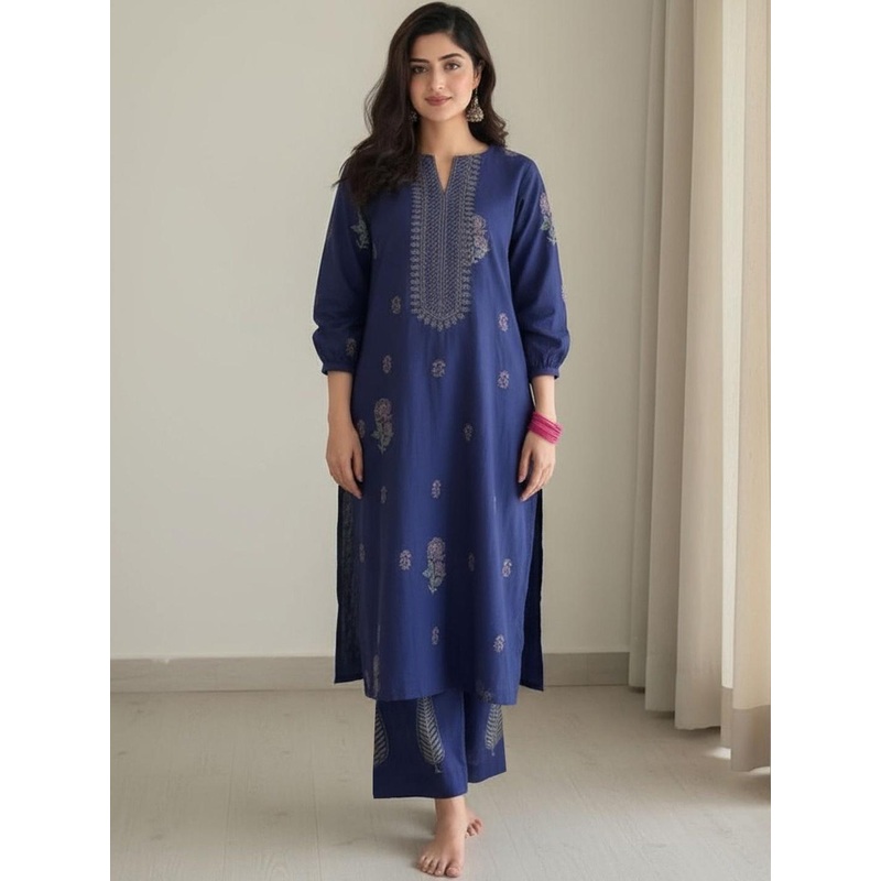 Aaghnya Floral Printed V-Neck Three-Quarter Sleeves Straight Kurta With Palazzos
