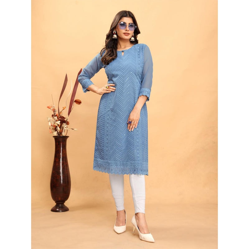 AXI COUTURE Floral Embroidered V-Neck Chikankari Pure Georgette Chikankari Panelled Kurti