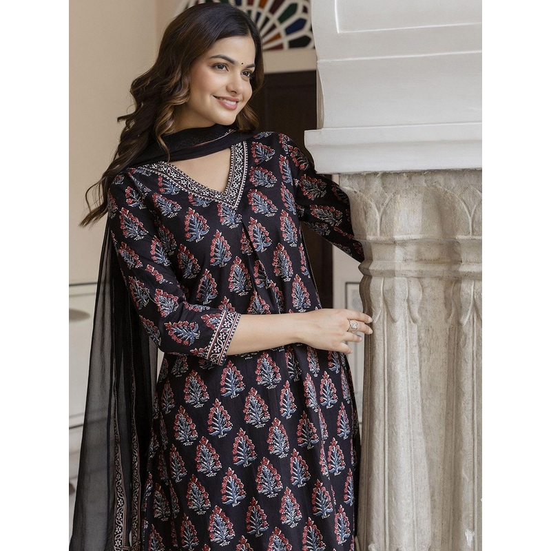 Anouk  Women Floral Printed Regular Pure Cotton Kurta with Trousers & Dupatta