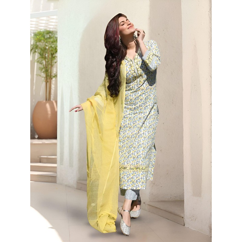 Anouk Rustic Women Floral Printed Regular Kurta with Trousers & Dupatta