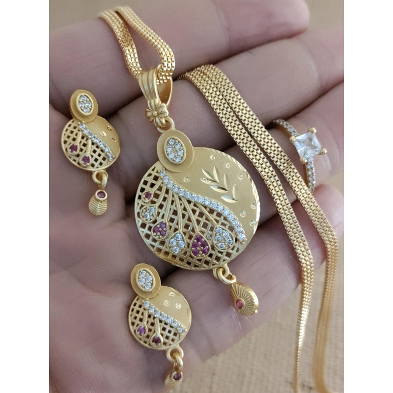 Women Gold Pendant