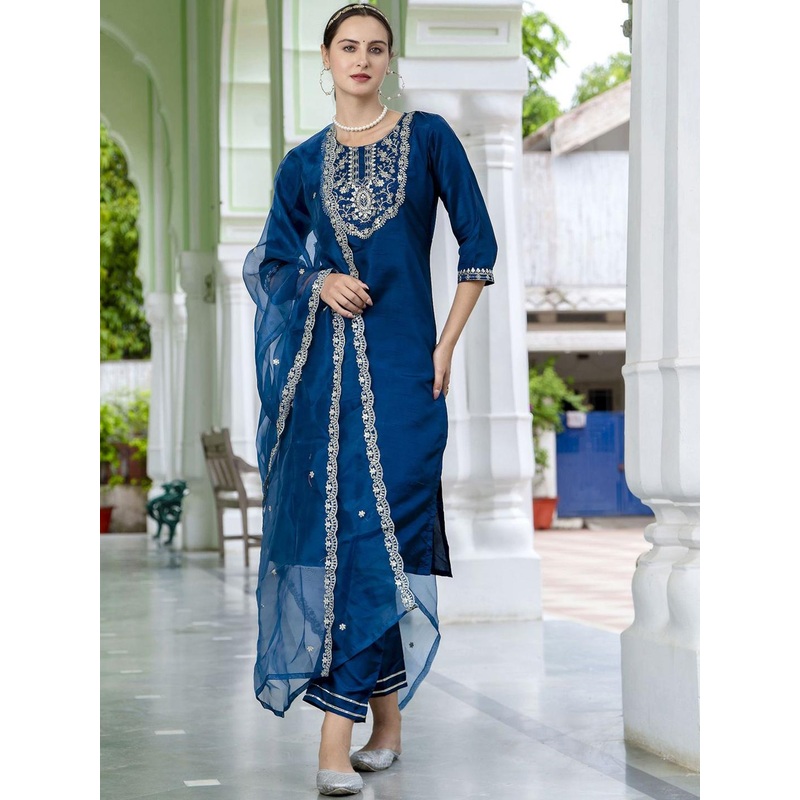 VredeVogel Floral Embroidered Sequinned Straight Kurta With Trousers & Dupatta
