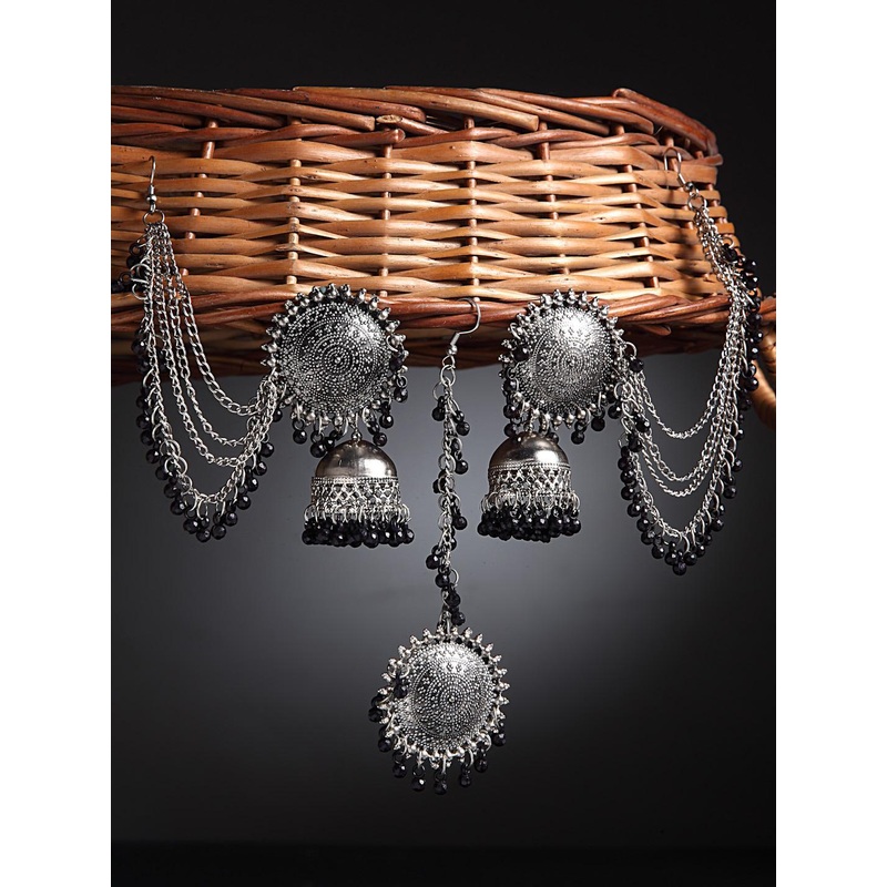 Arrabi Metallic Oxidised Kundan Studded Maang Tikka & Earrings Set