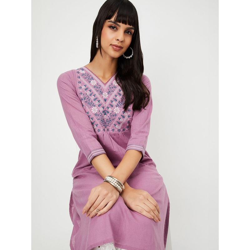 max Embroidered Thread Work V Neck A Line Kurta