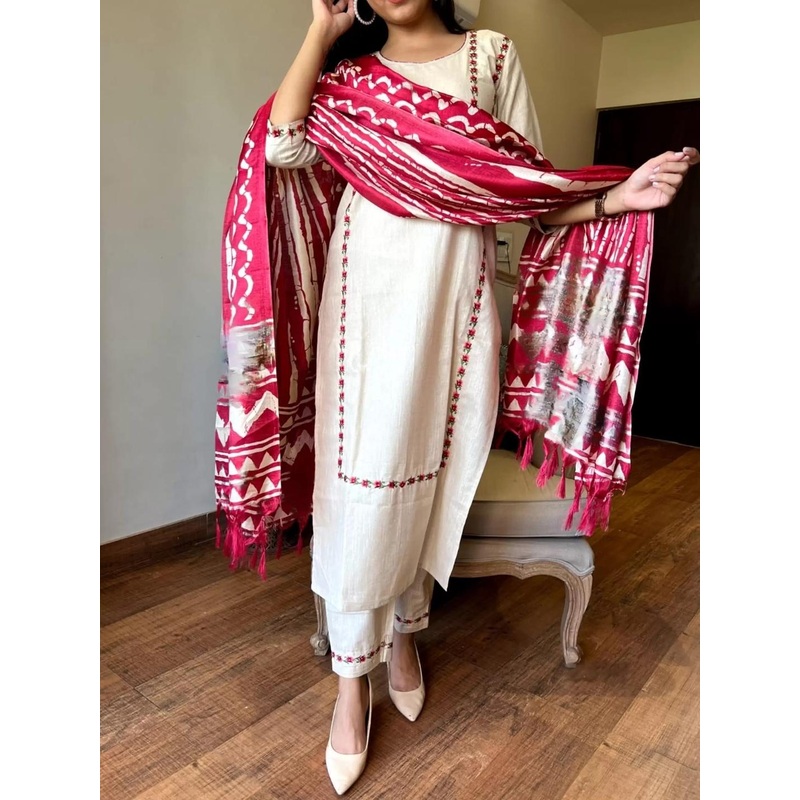 Women Floral Embroidered Regular Pure Cotton Kurta with Trousers & With Dupatta