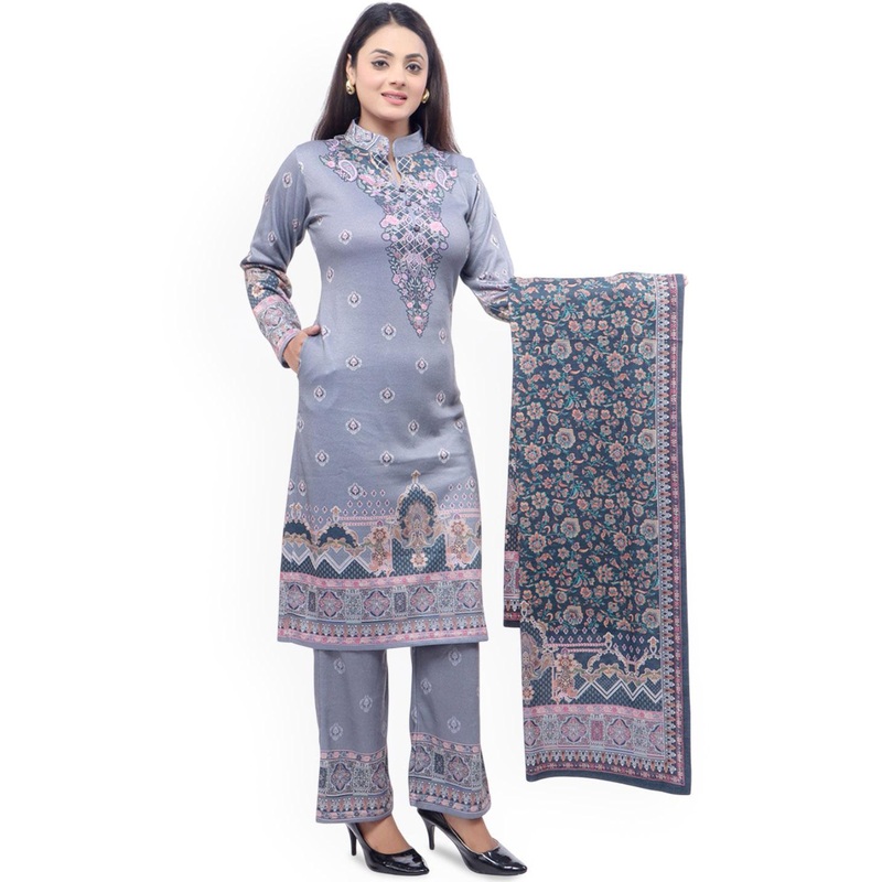 WOOL 4U Ethnic Motifs Printed Mandarin Collar Straight Kurta With Trousers & Dupatta