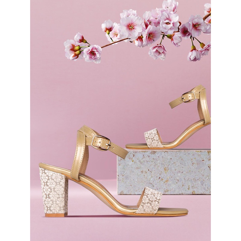 Anouk Women Gold-Toned & Grey Woven Design Sandals