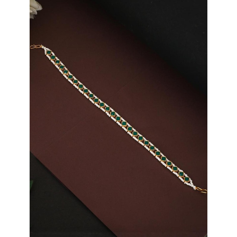 flying beads Gold-Plated Pearls Studded Matha Patti