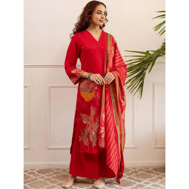 Aaghnya Floral Printed V-Neck Straight Kurta With Trousers & Dupatta