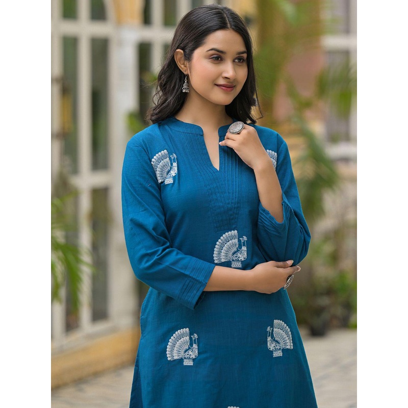 Indo Era Animal Embroidered Regular Thread Work Pure Cotton Kurta With Palazzos