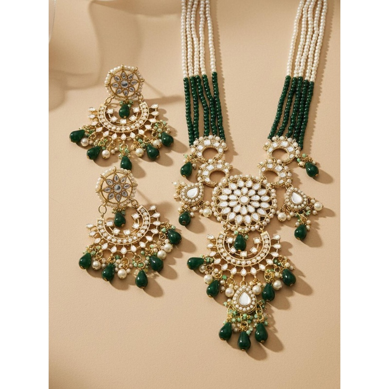 KARATCART Gold-Plated Kundan Studded Pearls Beaded Necklace & Earrings