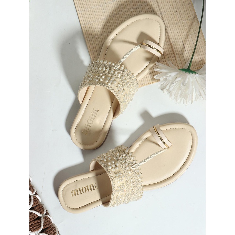 Anouk Women Ethnic Embellished One Toe Flats