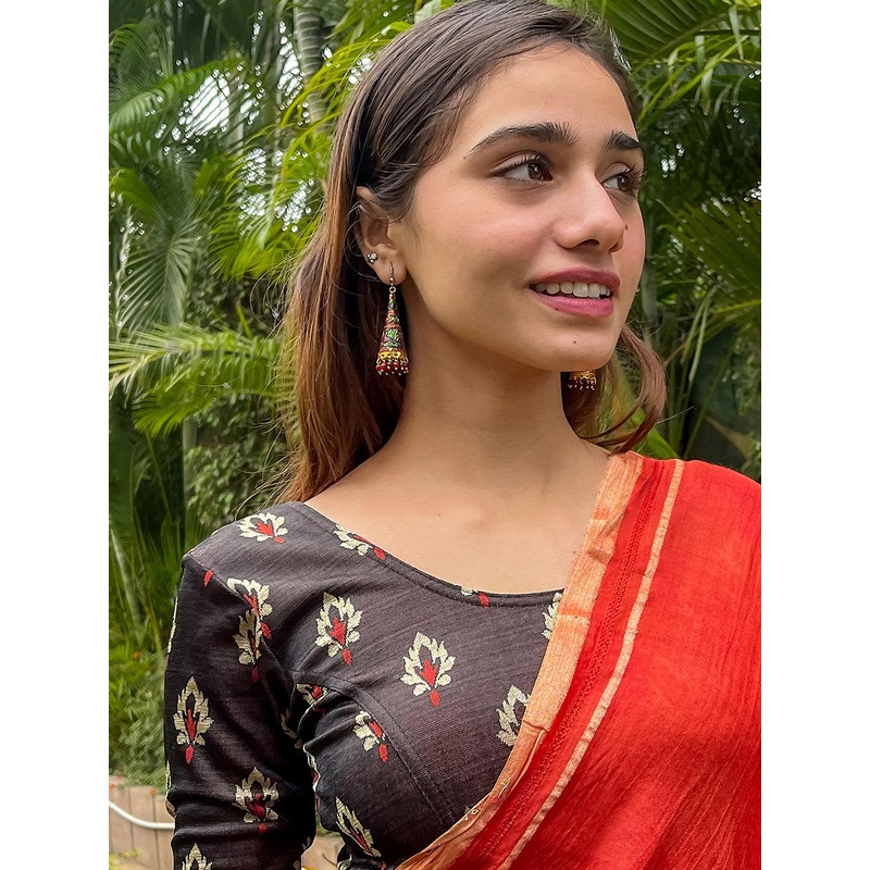 Bindigasm’s Advi Jacquard Stretchable Saree Blouse