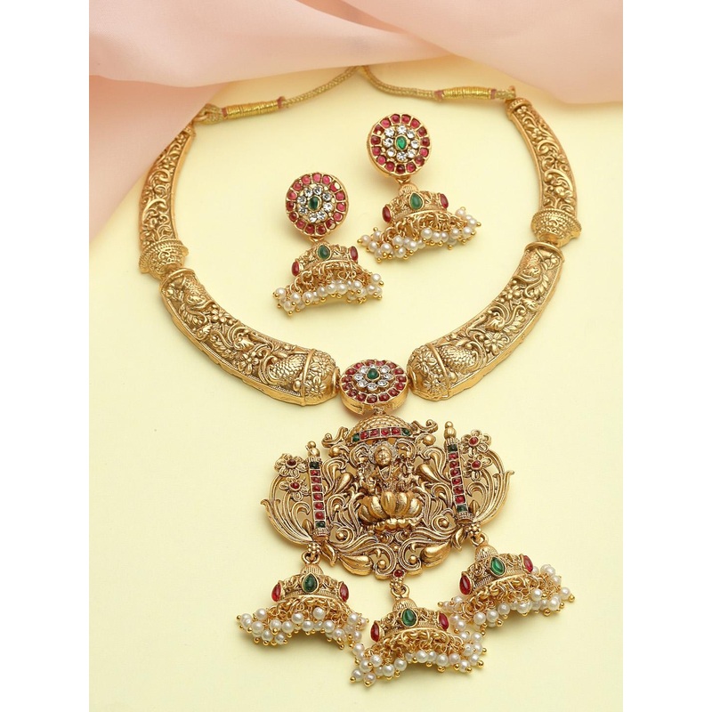 PANASH Gold-Plated Kundan-Studded & Beaded Jewellery Set