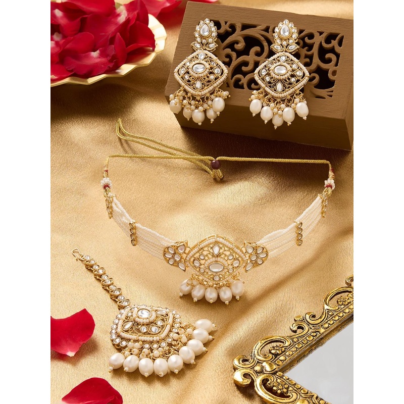 Zaveri Pearls Kundan Studded & Beaded Jewellery Set