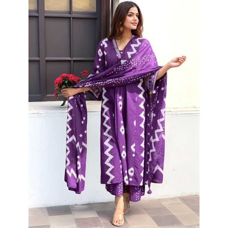 Aaghnya Women Geometric Printed Kurta with Palazzo & Dupatta