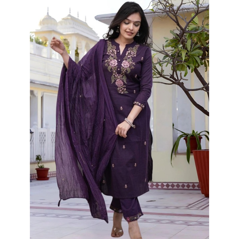 Navlik Women Floral Embroidered Regular Thread Work Kurta with Trousers & Dupatta