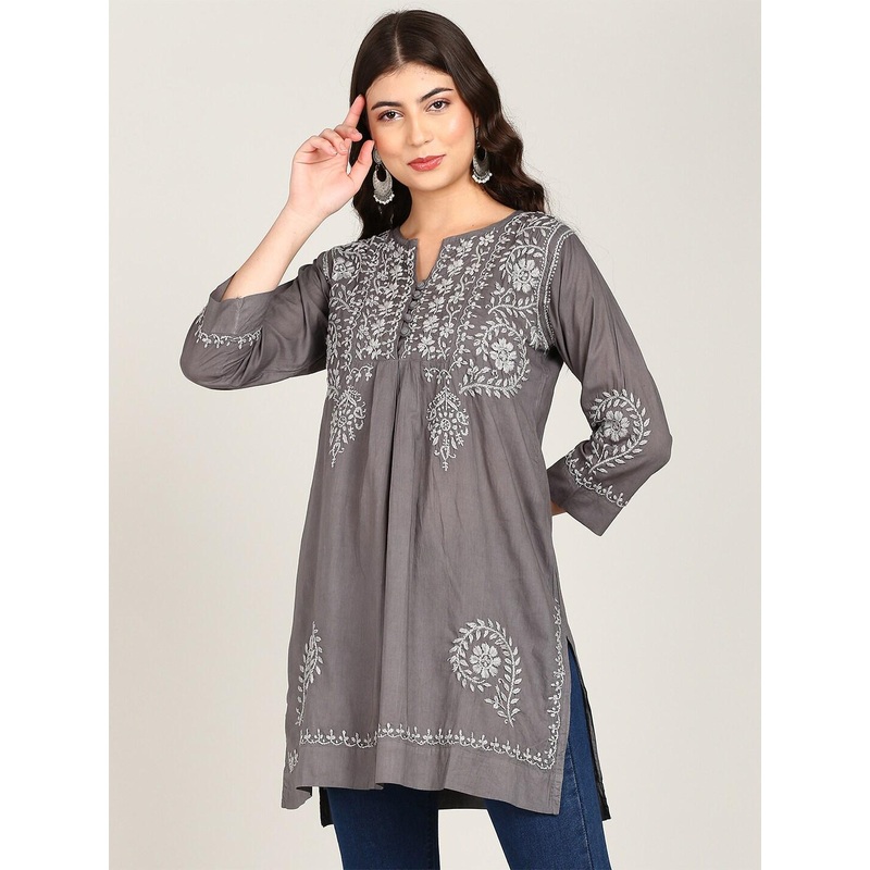 VAHSON Ethnic Motifs Embroidered Round Neck Chikankari Pure Cotton Straight Kurti