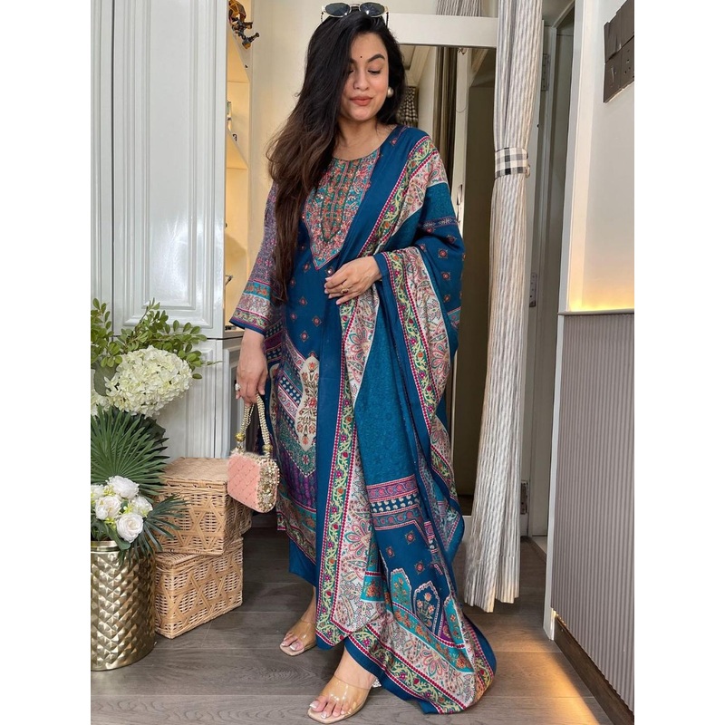 DIVASTRI Ethnic Motifs Printed Kurta With Trouser & With Dupatta