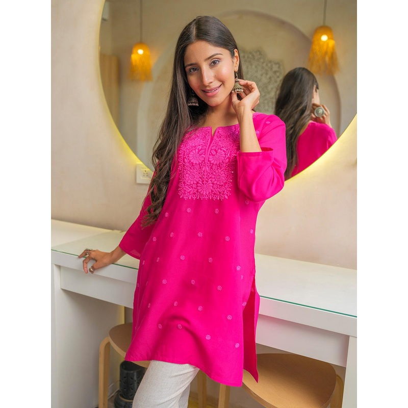 House of Pataudi Embroidered Sequinned Straight Kurti