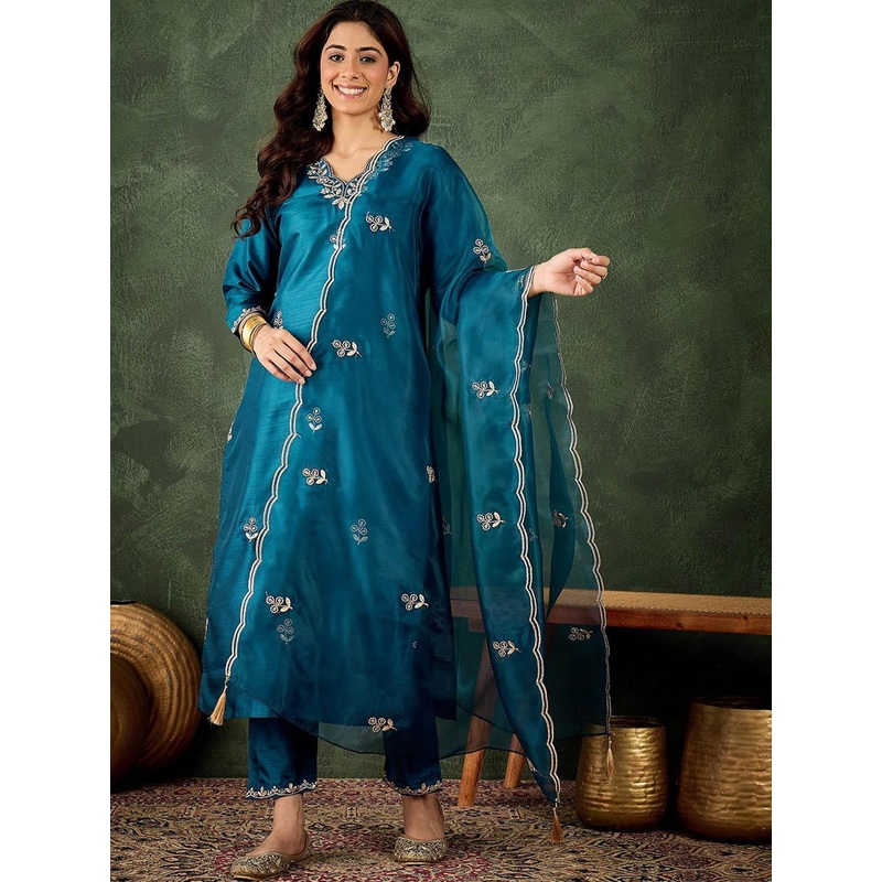 VredeVogel Women’s Silk Blend Kurta Pant Set with Organza Dupatta