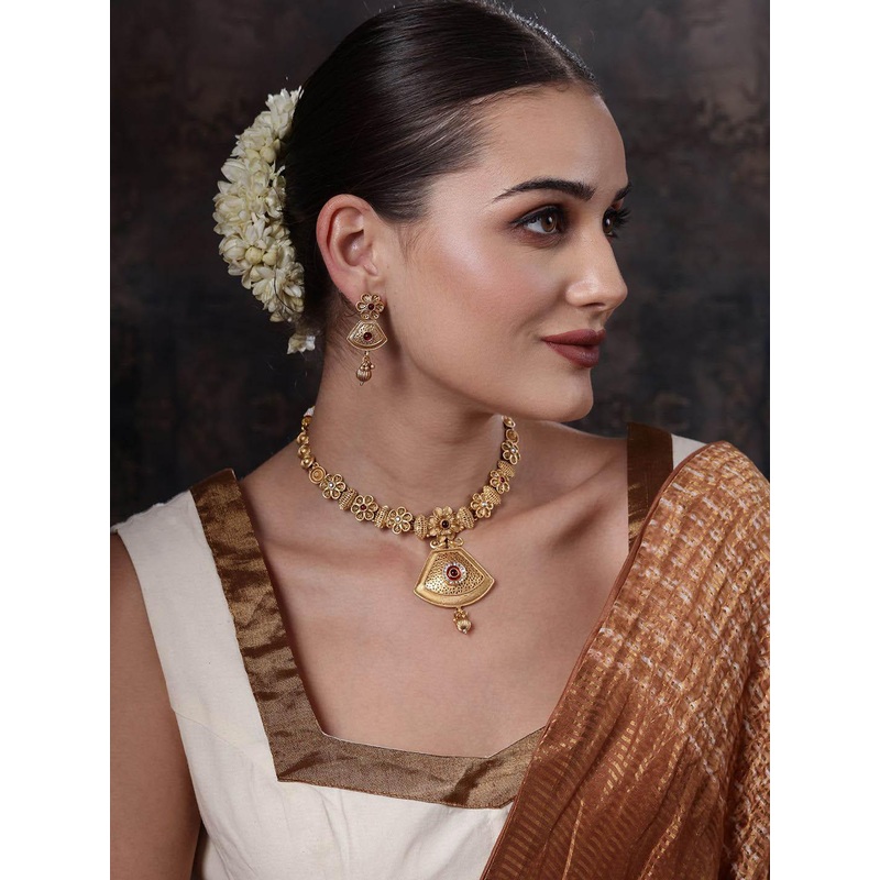 PANASH Gold Plated Stones Studded & Beaded Necklace & Earrings