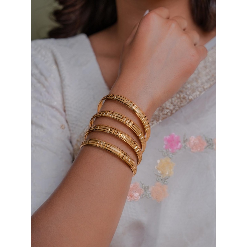 Zeraki Jewels Vidya Set Of 4 Gold-Plated Textured Bangles