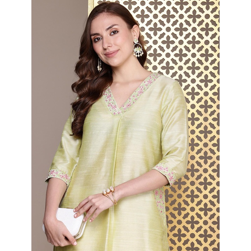 House of Pataudi Floral Yoke Design Rozana Kurta