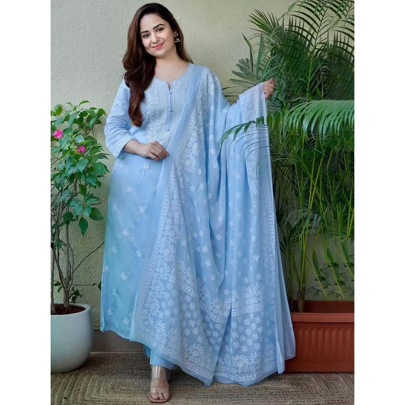 DIVASTRI Floral Embroidered Notch Neck Straight Kurta With Trousers & Dupatta