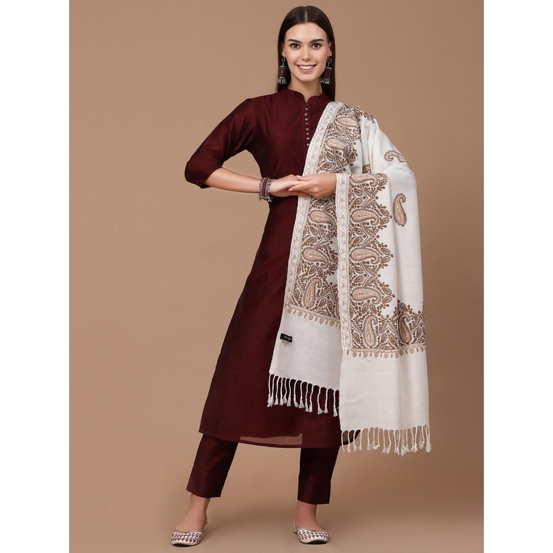 SWI Stylish Paisley Aari Embroidered Woollen Shawl